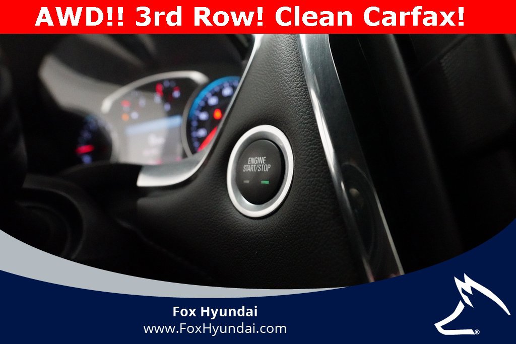 Used 2023 Chevrolet Traverse LT image 32