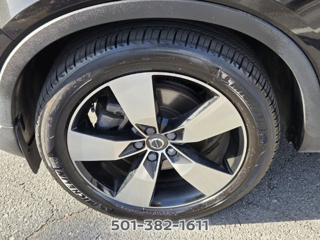 Used 2019 Volvo XC40 T5 Momentum AWD/4WD image 19