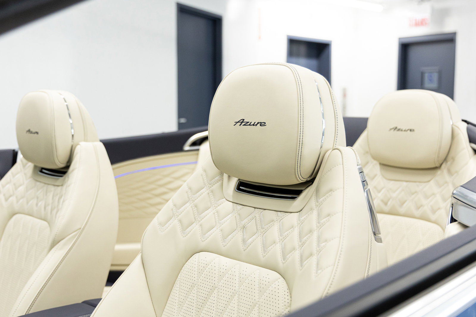 New 2026 Bentley Continental GTC AWD/4WD image 30