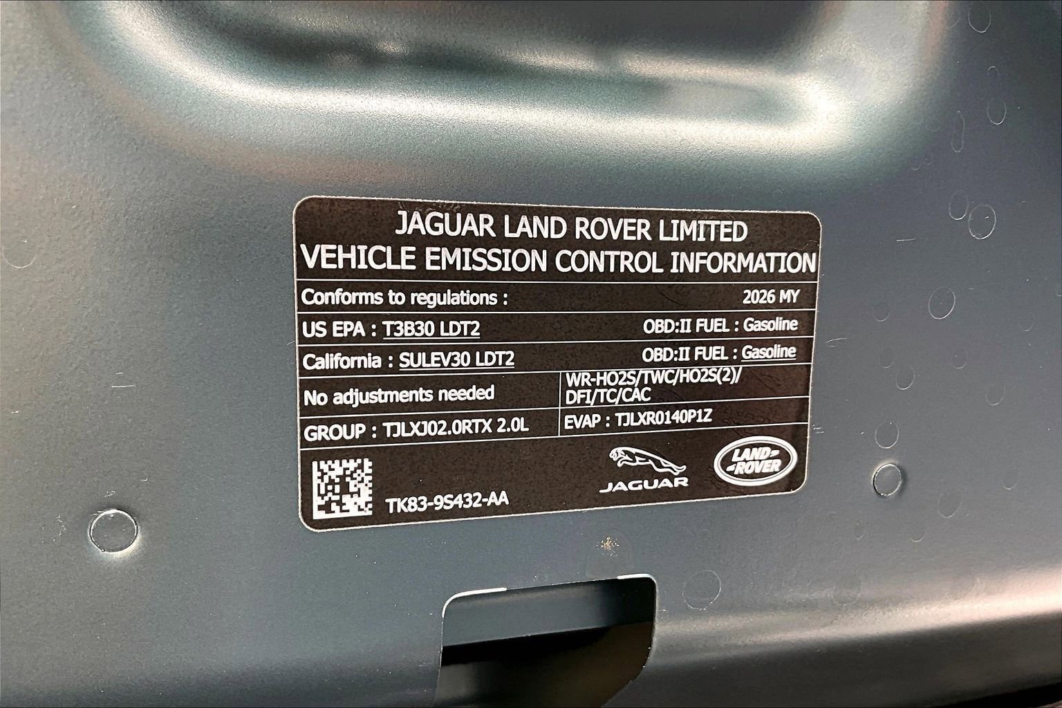 Used 2026 Land Rover Range Rover Velar S AWD/4WD image 31