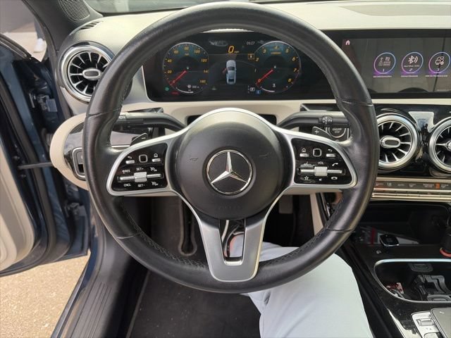 Used 2019 Mercedes-Benz A 220 image 13