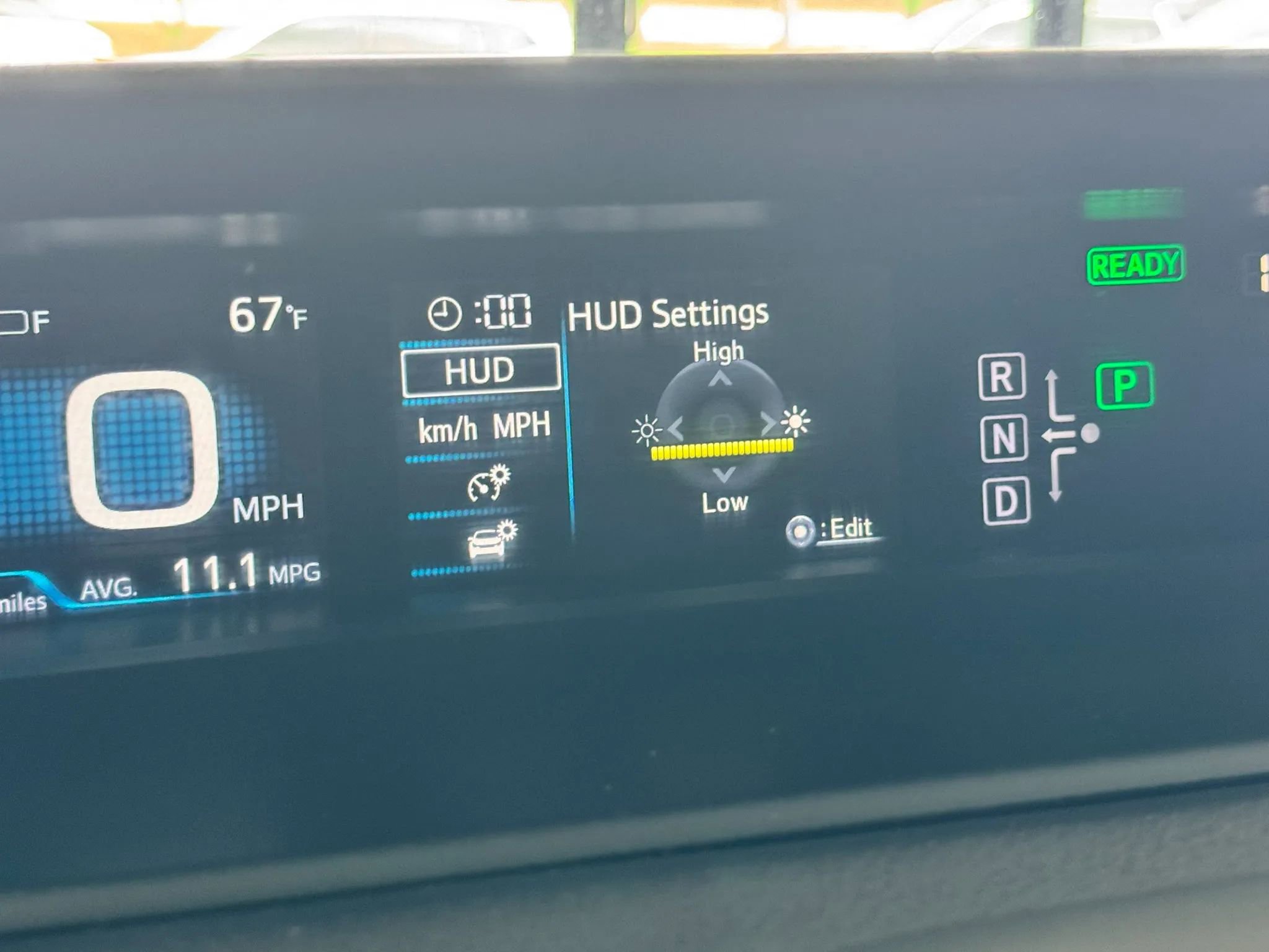 Used 2018 Toyota Prius Prime Advanced image 25