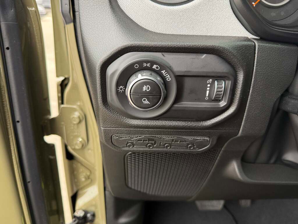 New 2026 Jeep Gladiator Sport image 20