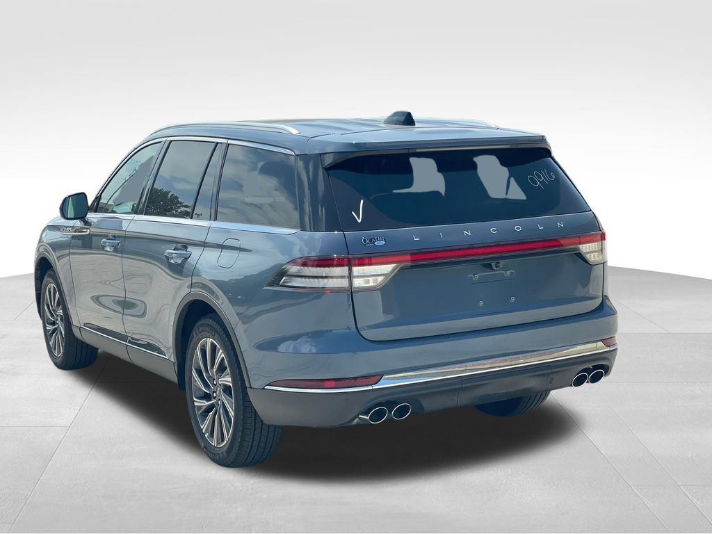 New 2026 Lincoln Aviator AWD image 3