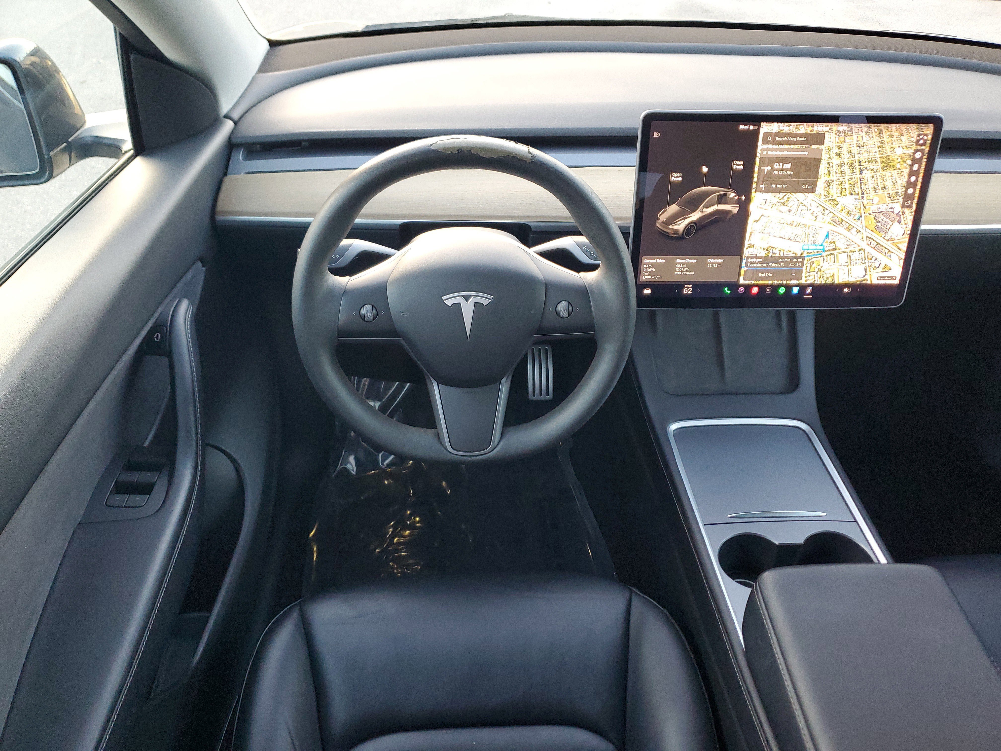 Used 2022 Tesla Model Y Performance image 16