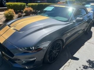 Used 2022 Ford Mustang GT Premium w/ GT Performance Package RWD image 4