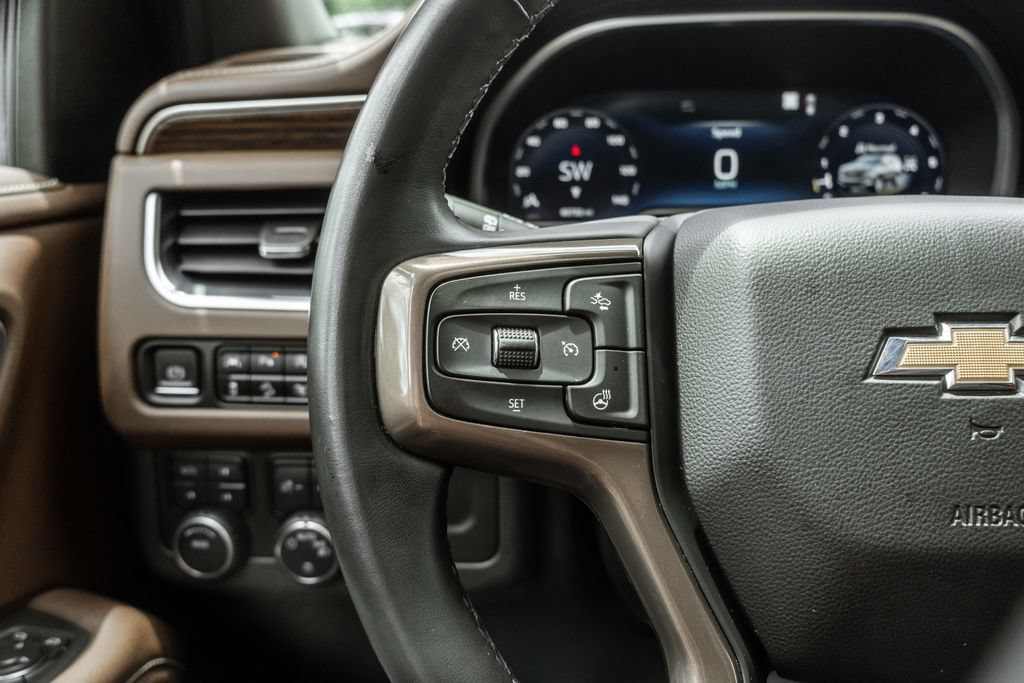 Used 2023 Chevrolet Tahoe High Country AWD/4WD image 26