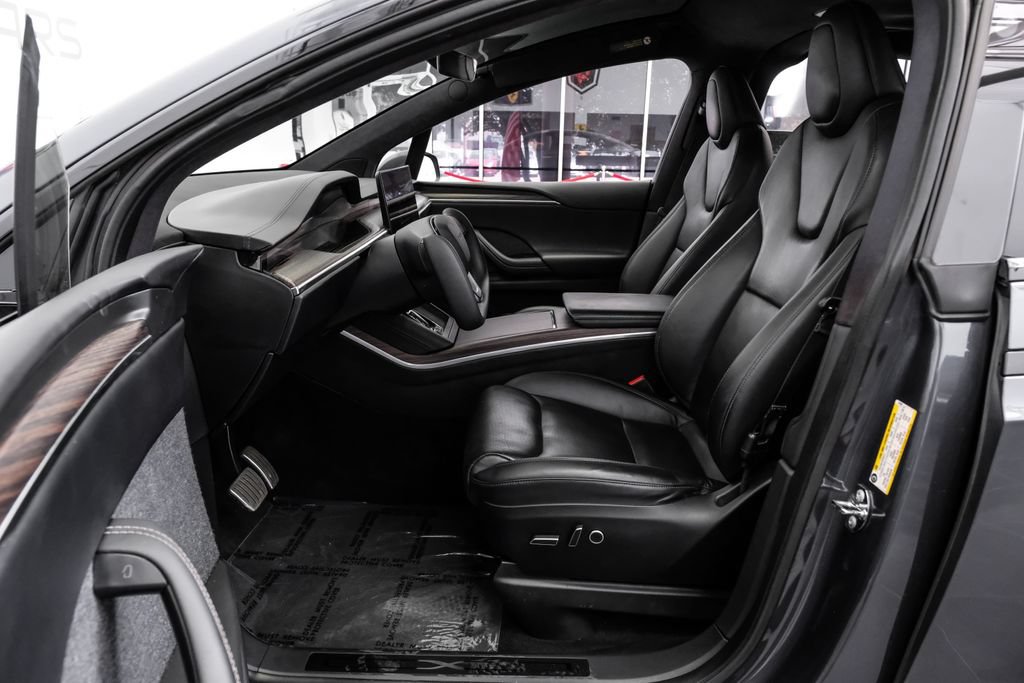 Used 2022 Tesla Model X AWD/4WD image 4