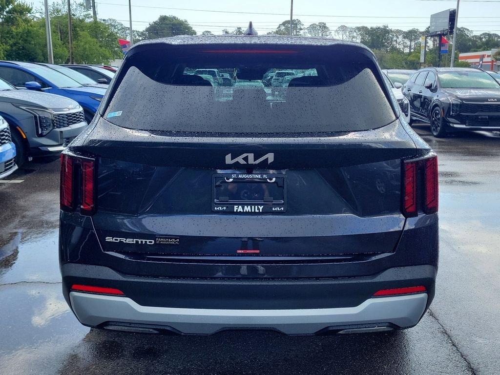 New 2026 Kia Sorento LX FWD image 5