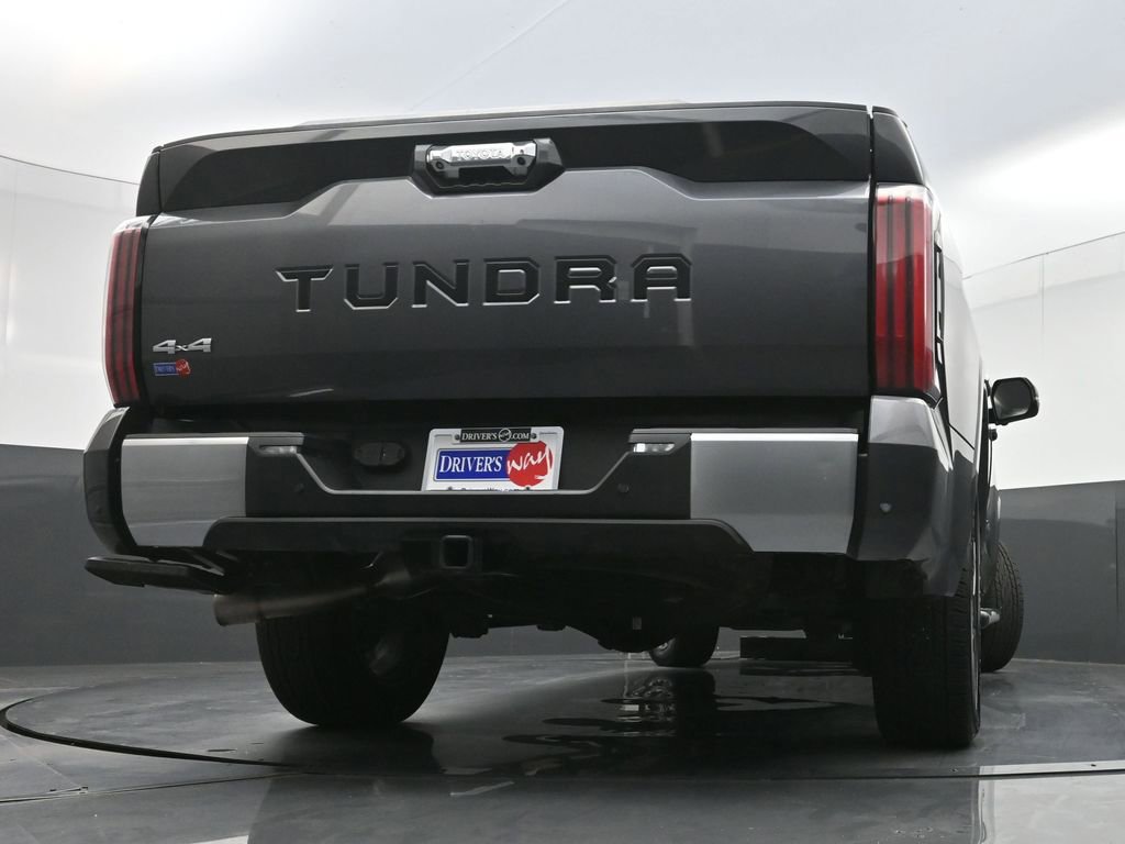 Used 2023 Toyota Tundra Limited AWD/4WD image 31