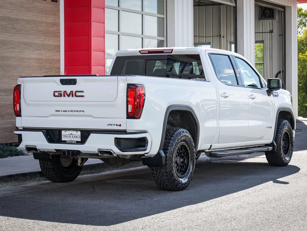 Used 2023 GMC Sierra 1500 AT4 w/ AT4 Preferred Package AWD/4WD image 3