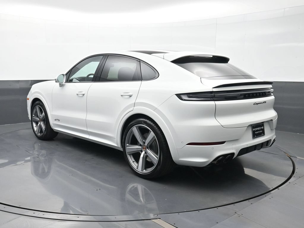 New 2026 Porsche Cayenne GTS AWD/4WD image 3