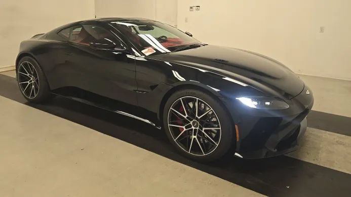 Used 2019 Aston Martin V8 Vantage Coupe RWD image 4