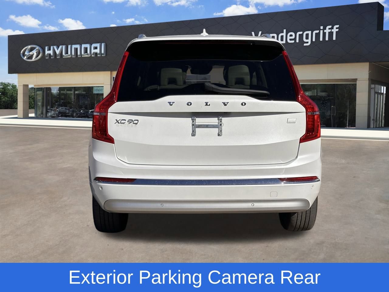 Used 2022 Volvo XC90 T8 Inscription Expression image 11