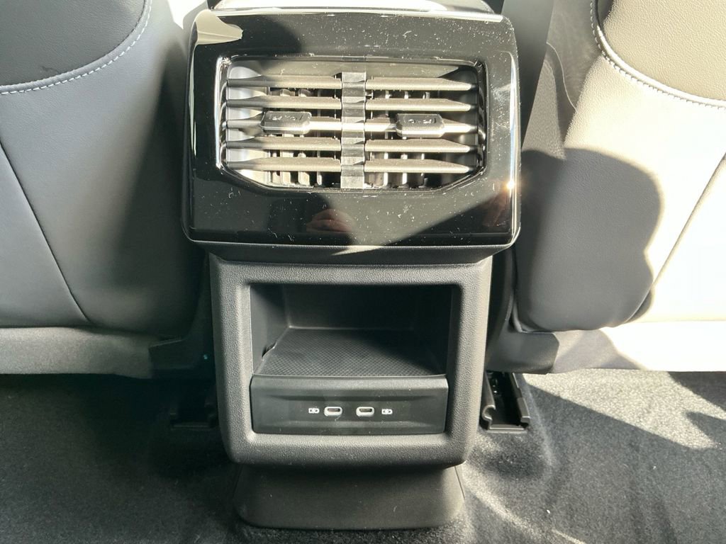 New 2026 Volkswagen ID.4 Pro image 19