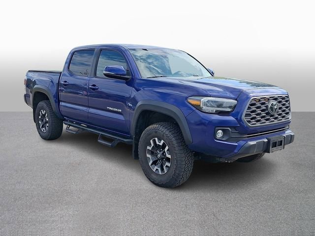 Used 2023 Toyota Tacoma TRD Off-Road w/ Technology Package AWD/4WD image 3
