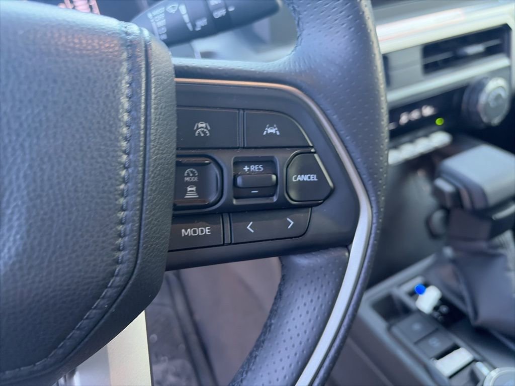 Used 2026 Toyota 4Runner SR5 image 15