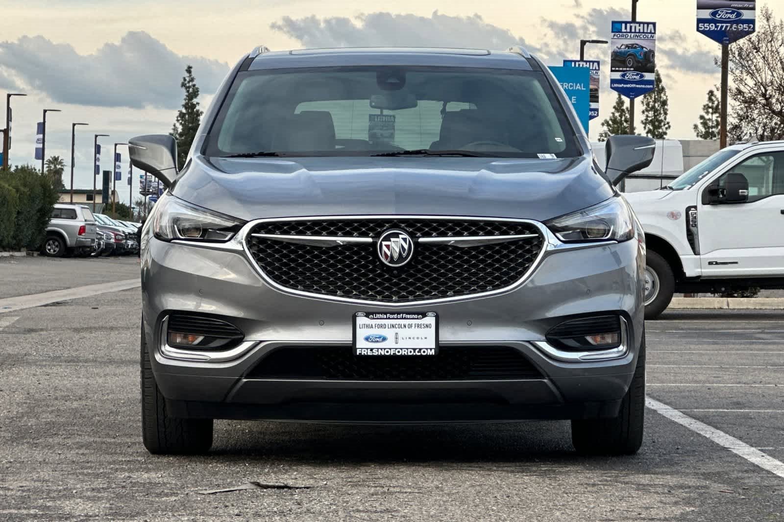Used 2021 Buick Enclave Avenir w/ Avenir Technology Package image 11