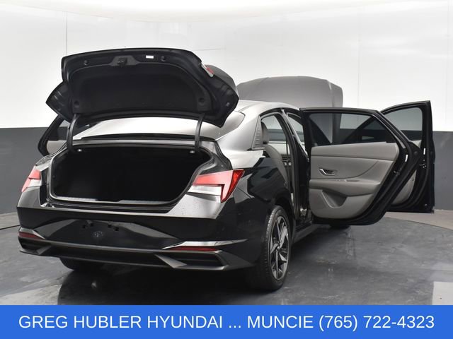 Used 2023 Hyundai Elantra SEL w/ Convenience Package FWD image 33