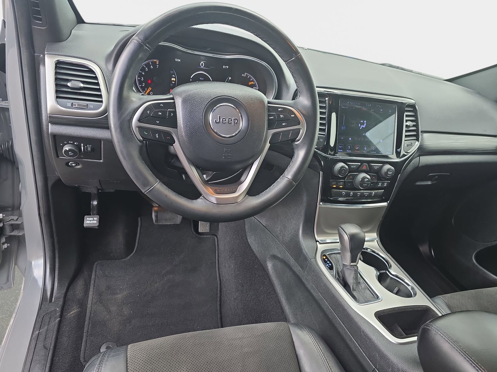 Used 2019 Jeep Grand Cherokee Altitude AWD/4WD image 20