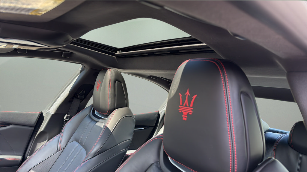 Used 2024 Maserati Ghibli Modena Ultima Q4 AWD/4WD image 19