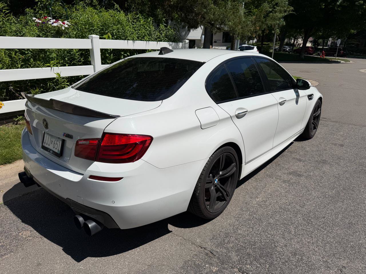 Used 2013 BMW M5 RWD image 25