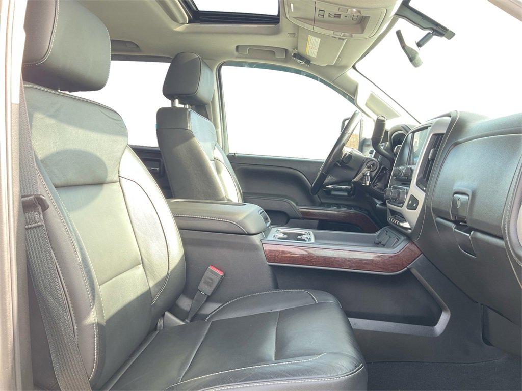 Used 2018 GMC Sierra 3500 SLT image 24