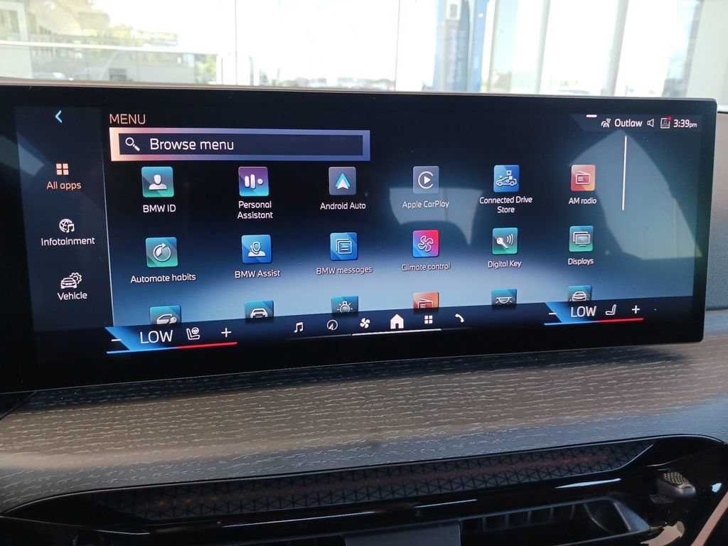 Used 2025 BMW 330i Sedan w/ Convenience Package RWD image 20