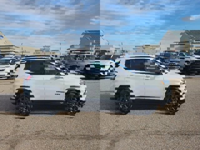 New 2026 Jeep Compass Latitude image 18