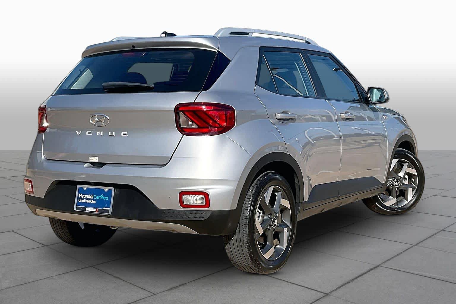 Certified 2026 Hyundai Venue SEL FWD image 13
