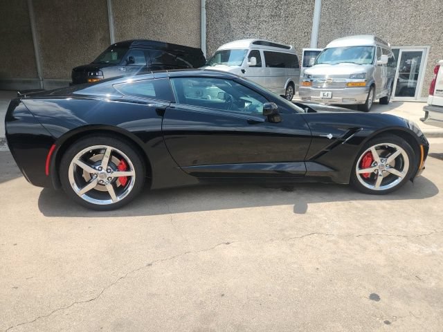 Used 2014 Chevrolet Corvette Stingray Coupe w/ 2LT Preferred Equipment Group RWD image 6