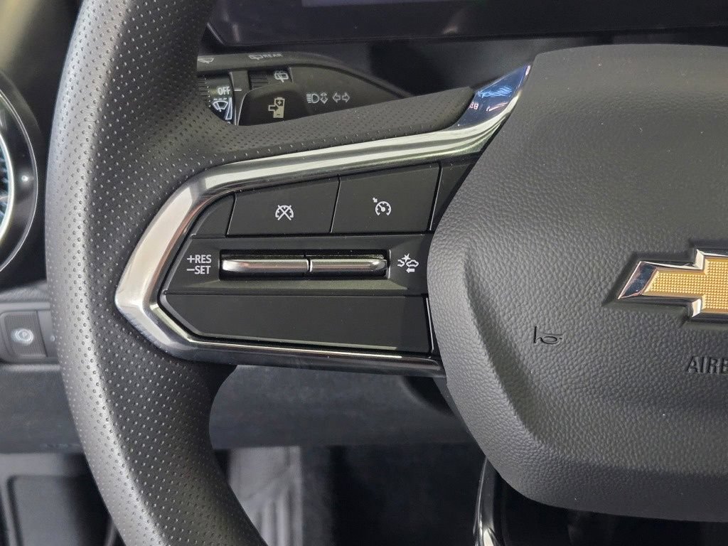 New 2026 Chevrolet Equinox EV LT FWD image 27