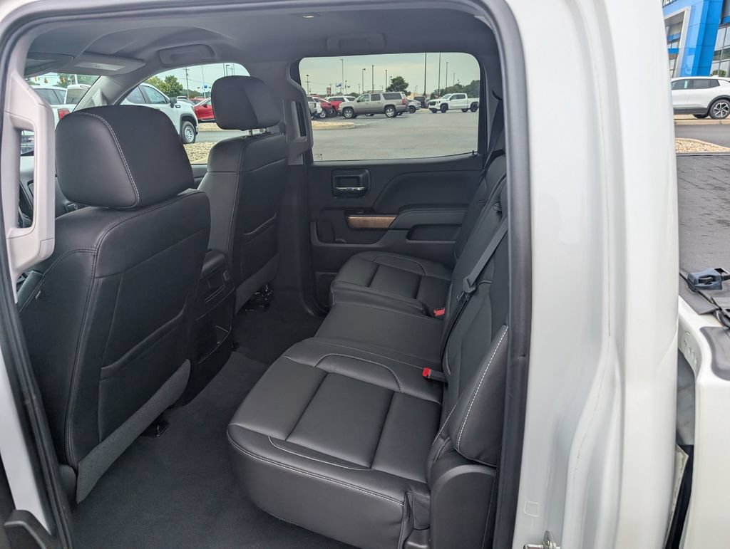 Used 2018 Chevrolet Silverado 1500 LTZ w/ Sport Package AWD/4WD image 11