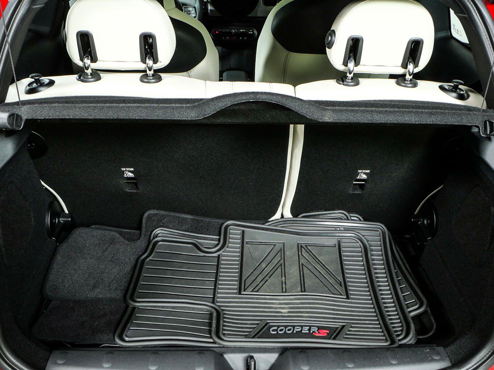 Used 2025 MINI Cooper S FWD image 29