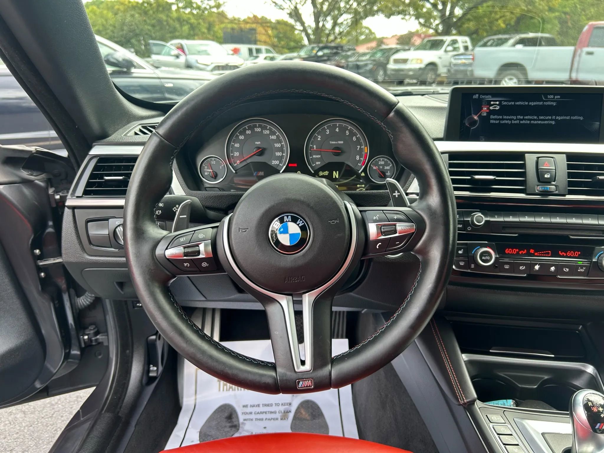 Used 2015 BMW M4 Convertible image 29
