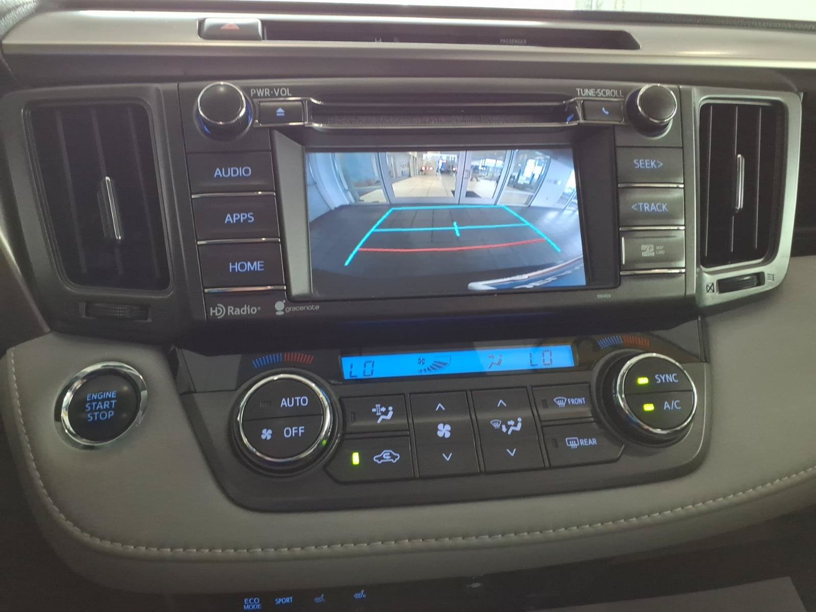 Used 2015 Toyota RAV4 Limited AWD/4WD image 26
