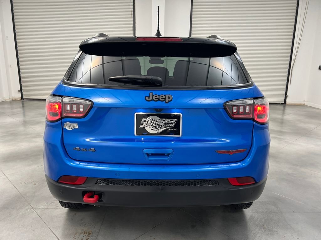 Used 2024 Jeep Compass Trailhawk image 6