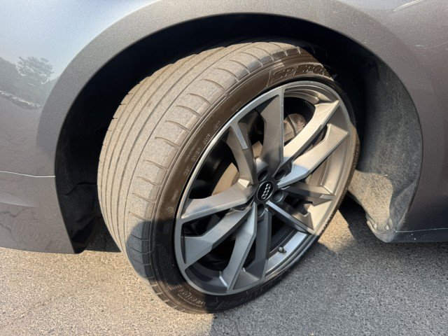Used 2017 Audi S8 Plus AWD/4WD image 40