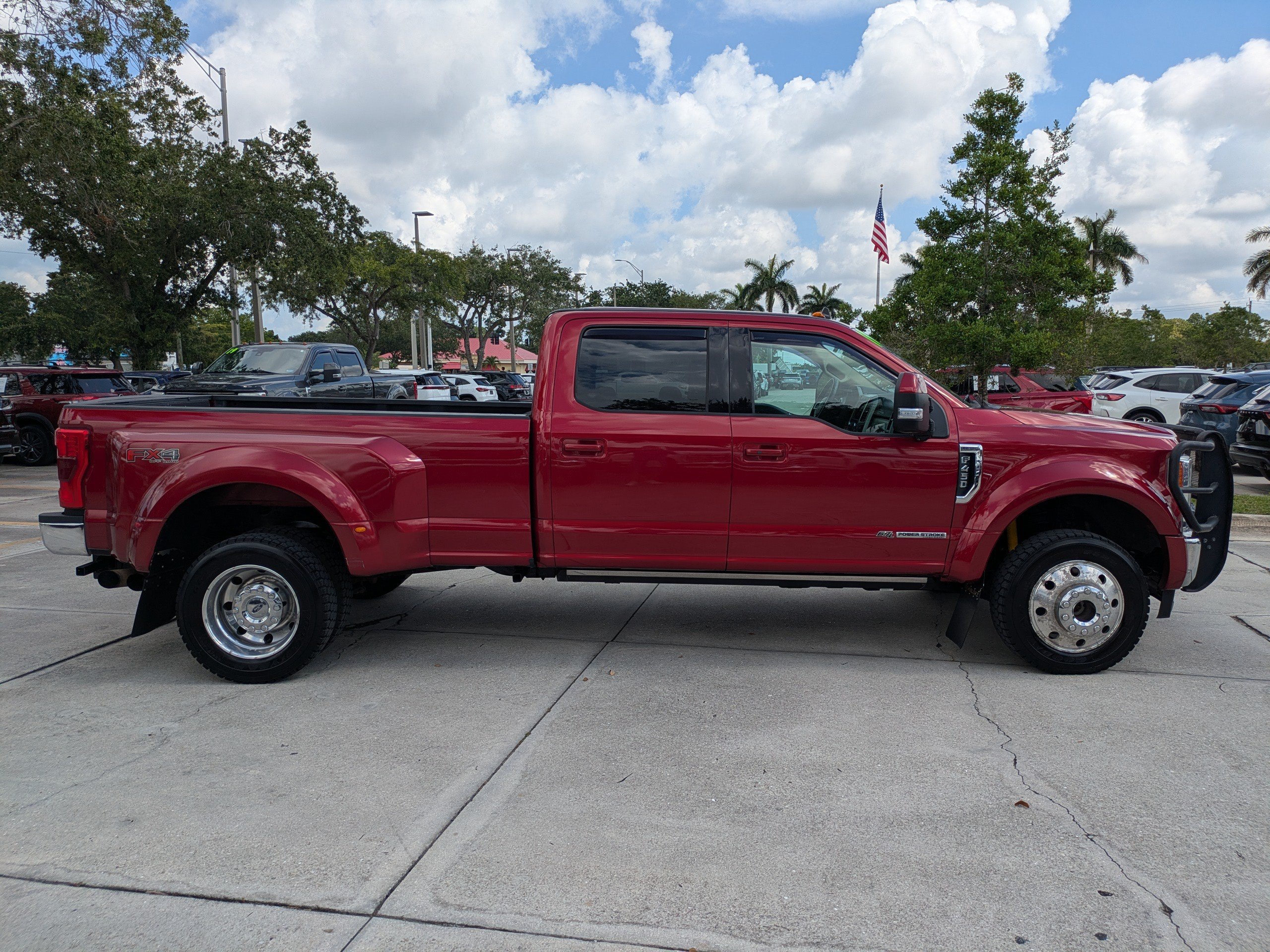 Used 2019 Ford F450 Lariat w/ Lariat Ultimate Package AWD/4WD image 3