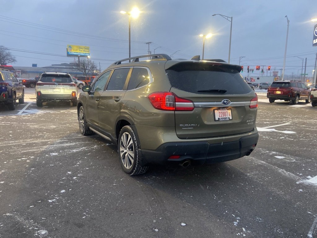 Used 2022 Subaru Ascent Limited w/ Technology Package image 5