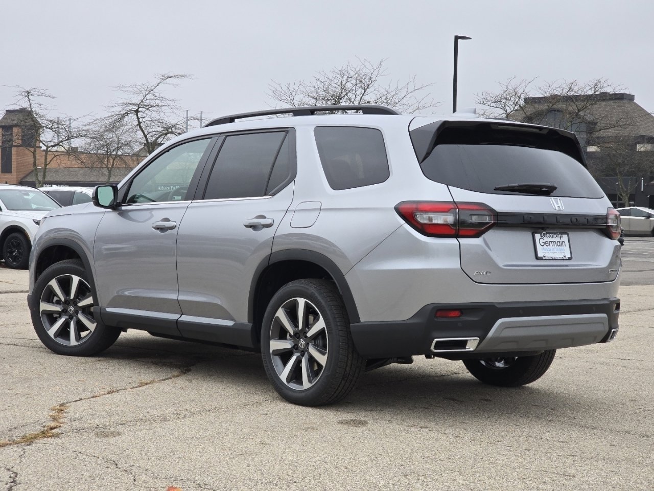 New 2025 Honda Pilot Touring image 17