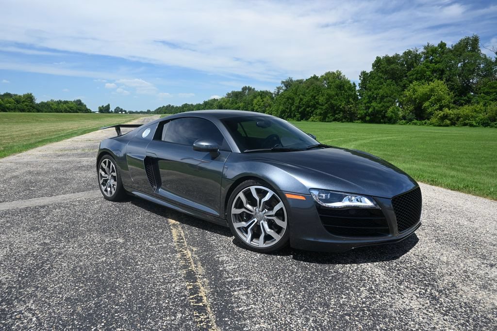 Used 2011 Audi R8 V10 AWD/4WD image 10