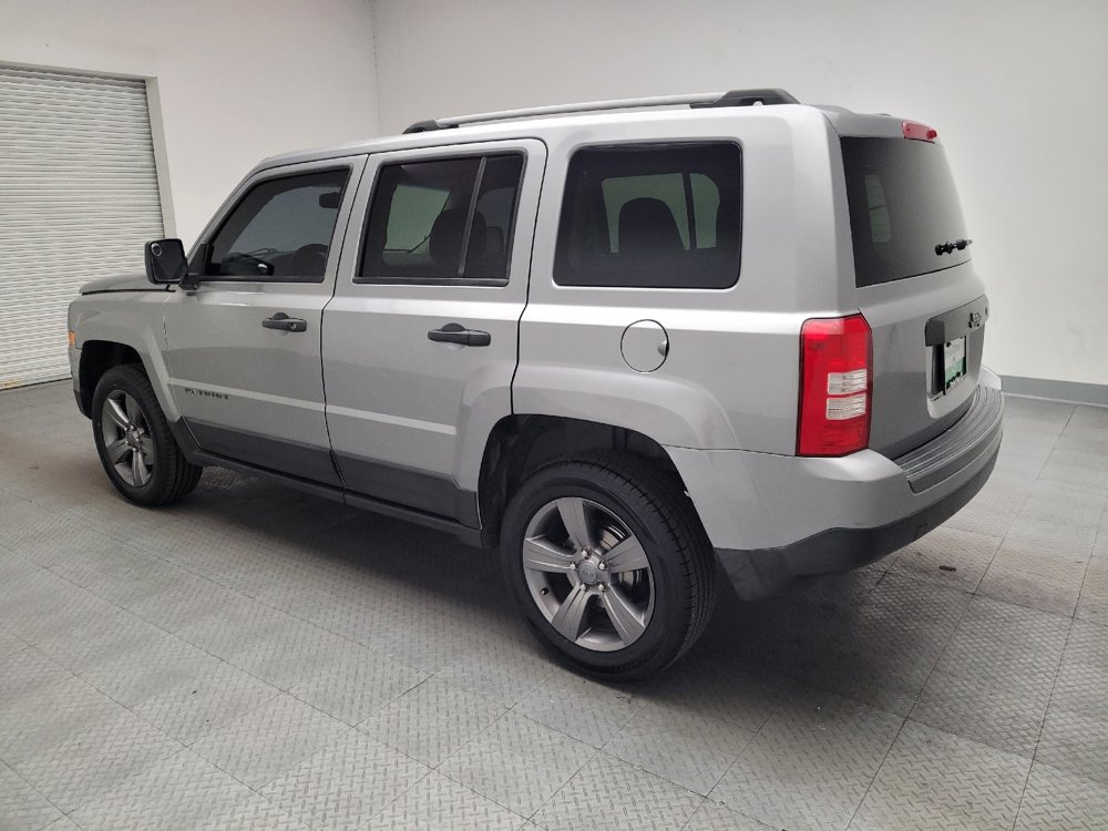 Used 2016 Jeep Patriot Sport FWD image 3