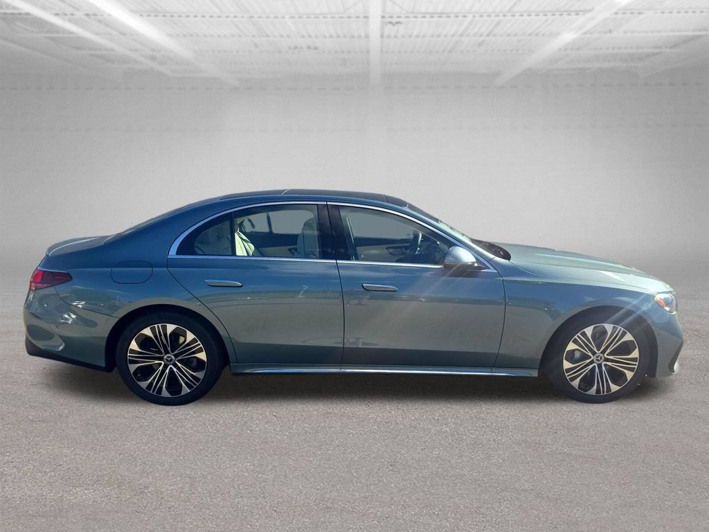 New 2026 Mercedes-Benz E 350 4MATIC Sedan image 6