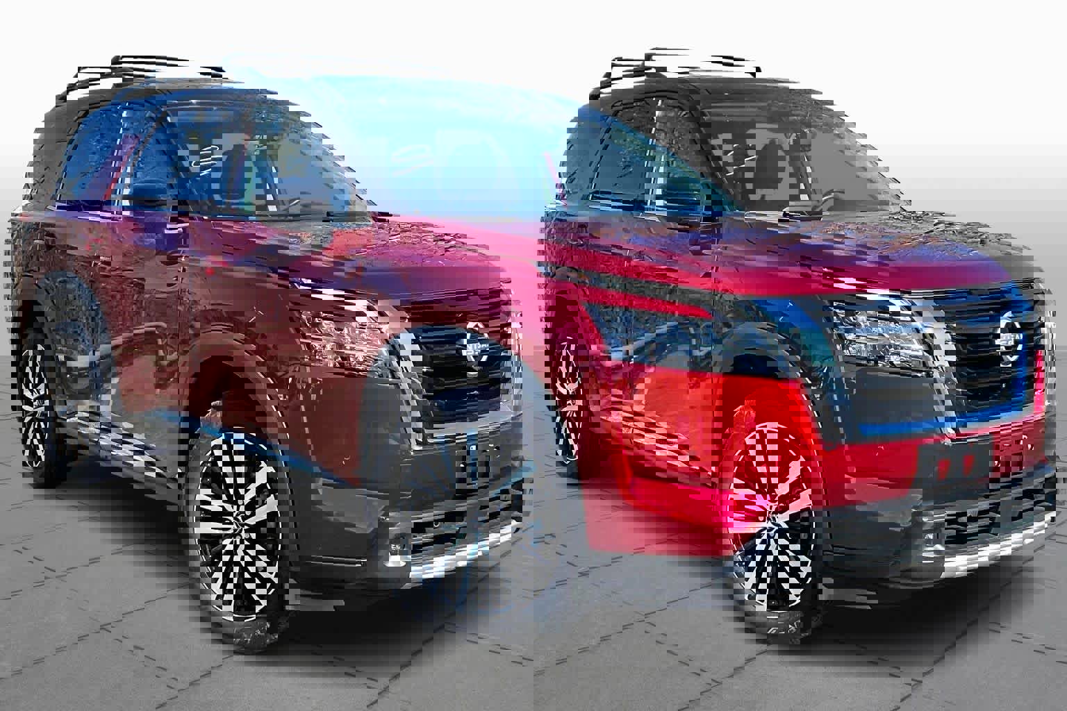 Certified 2023 Nissan Pathfinder Platinum image 3