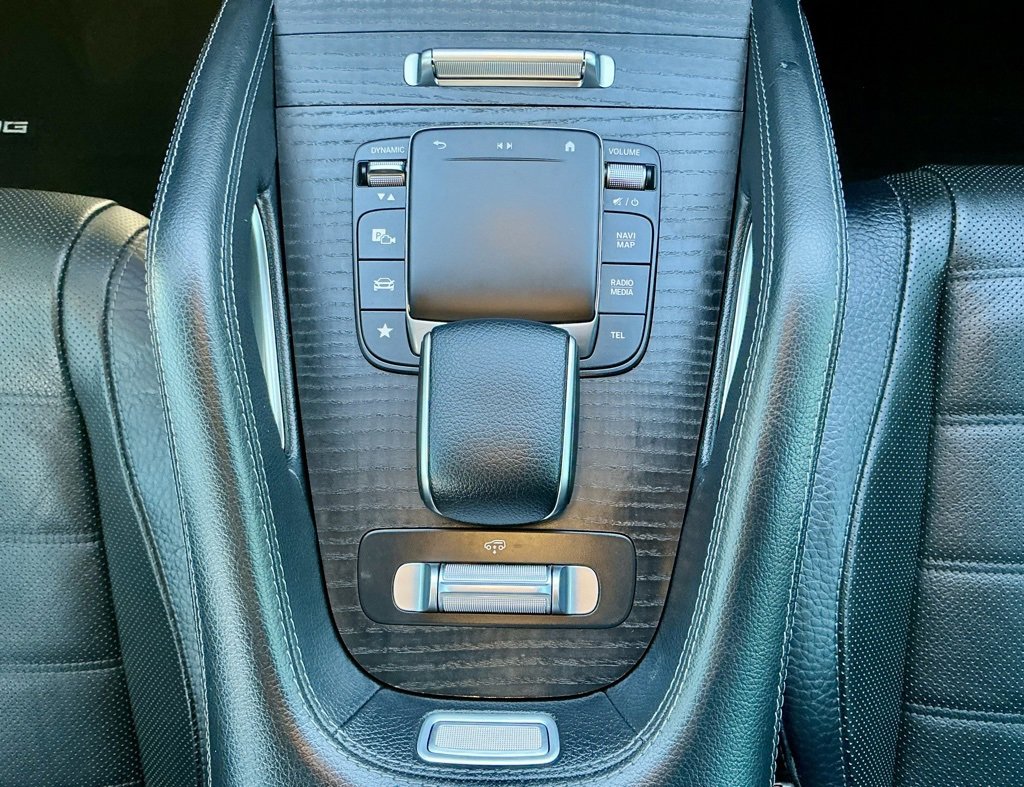 Used 2021 Mercedes-Benz GLS 580 4MATIC image 33