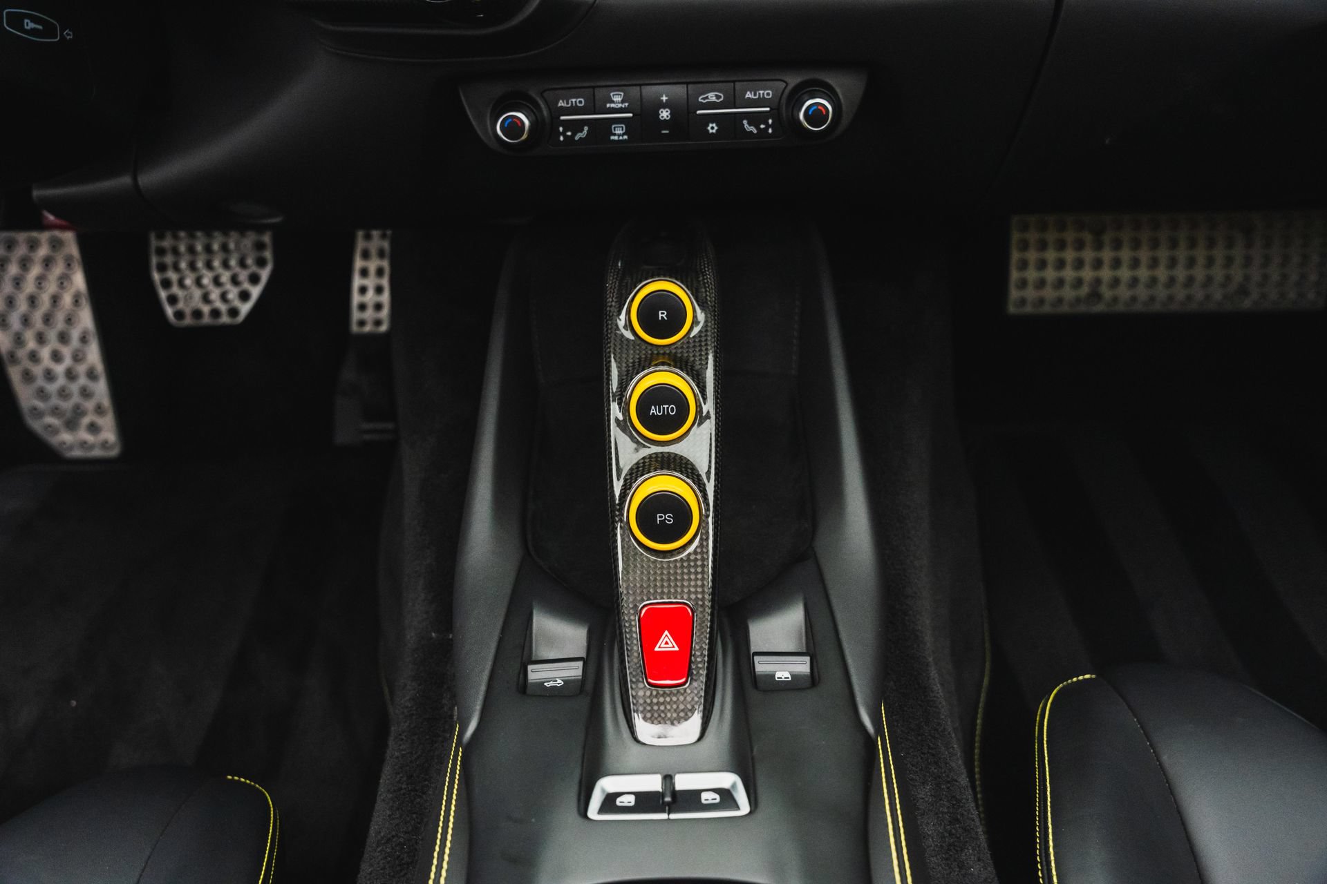 Used 2022 Ferrari 812 GTS RWD image 68