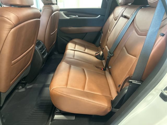 Used 2023 Cadillac XT5 Premium Luxury w/ LPO, Floor Liner Package AWD/4WD image 26