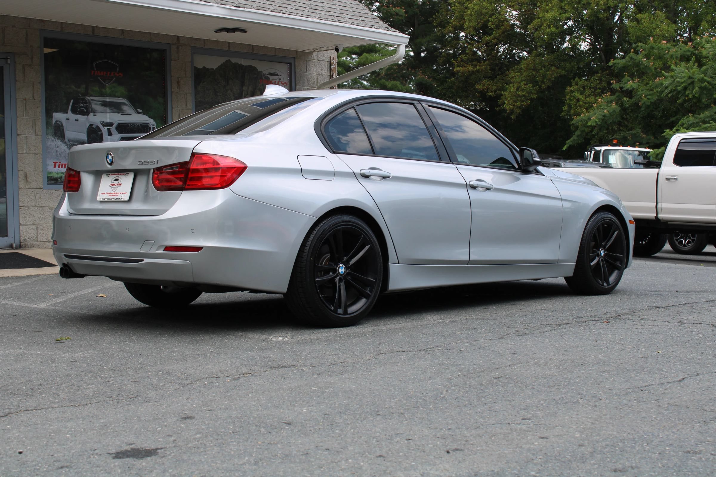 Used 2012 BMW 328i Sedan RWD image 6