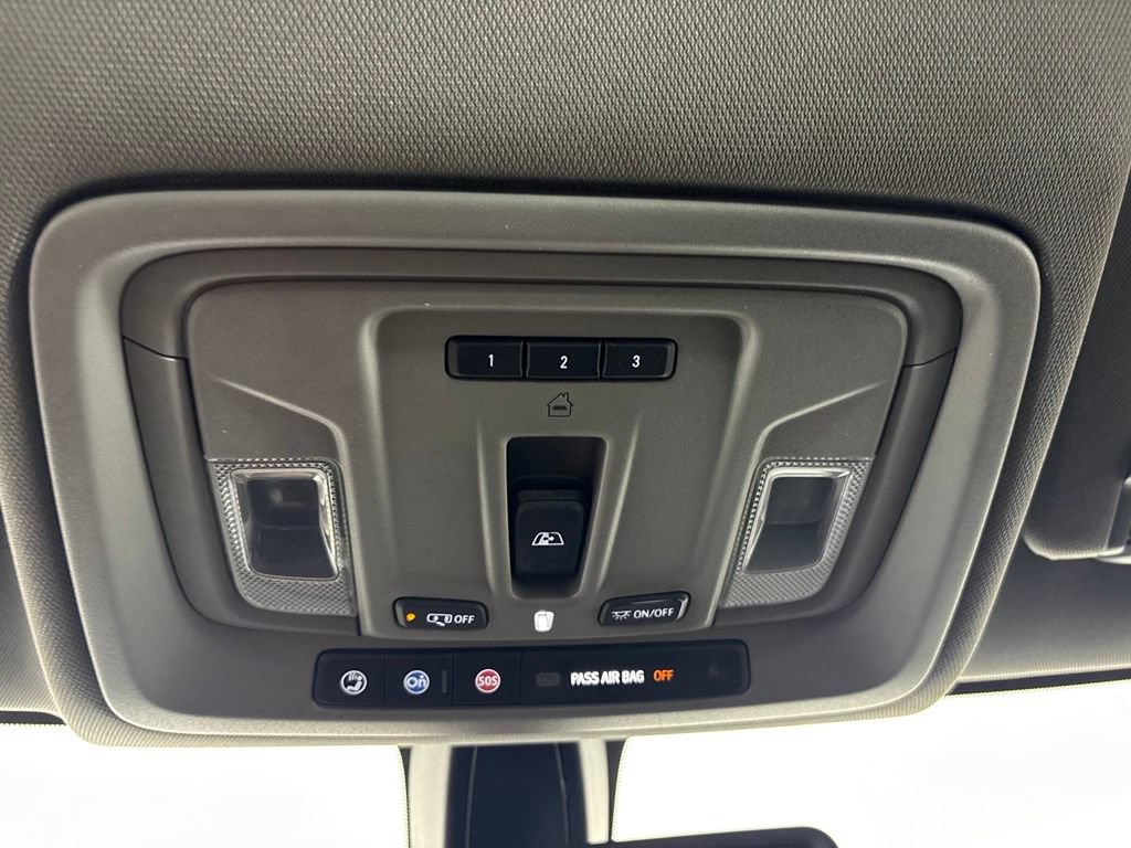 Used 2021 GMC Sierra 1500 SLT AWD/4WD image 31
